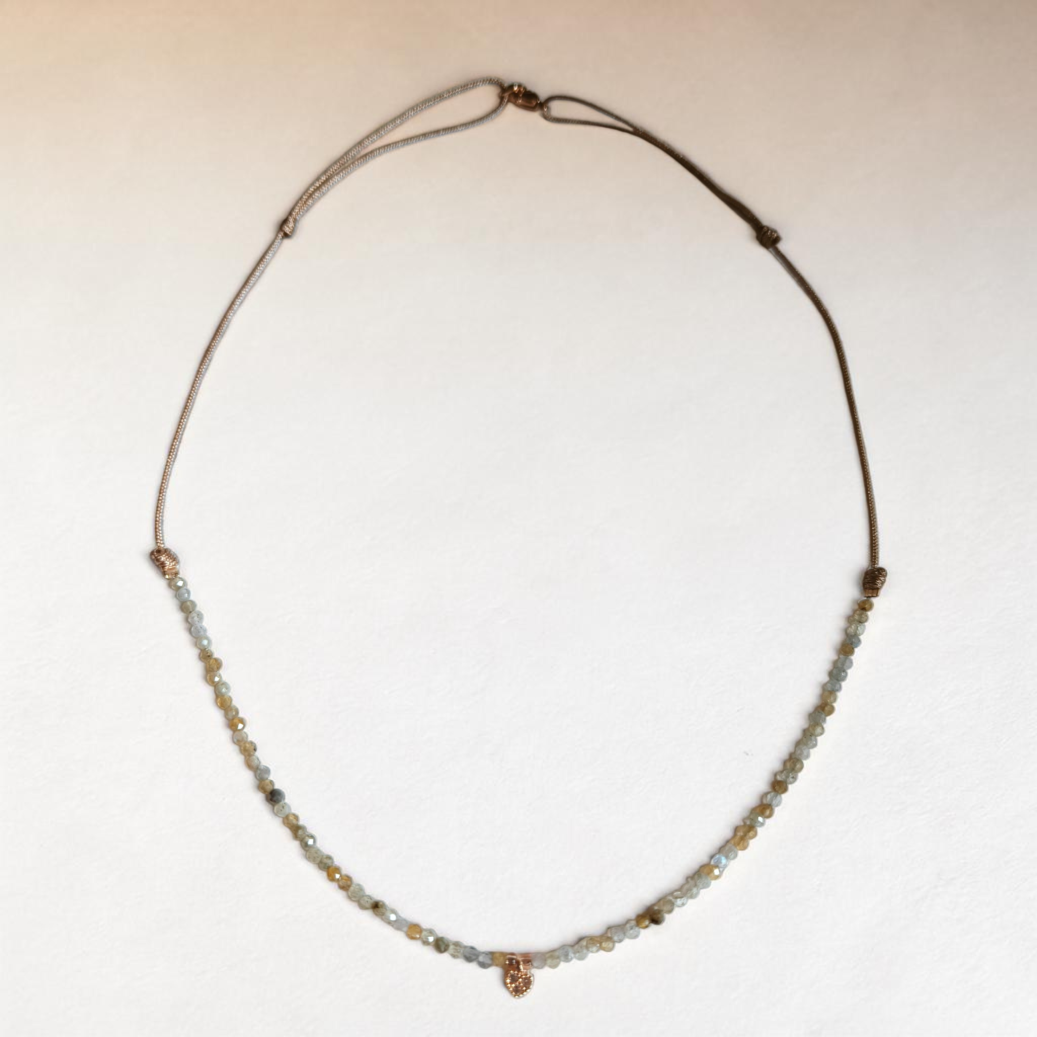 Collana Isla Clara