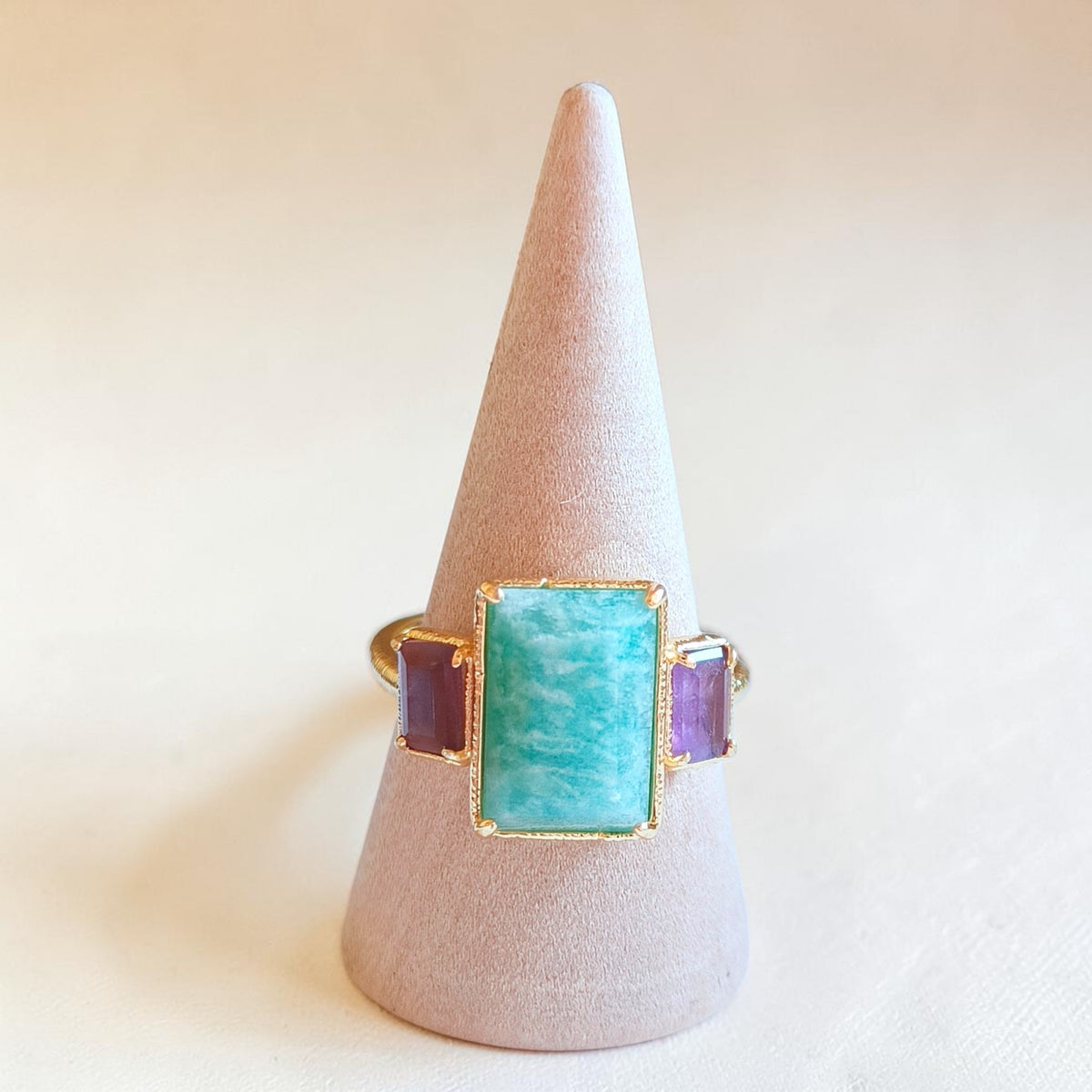 Anello Victoire