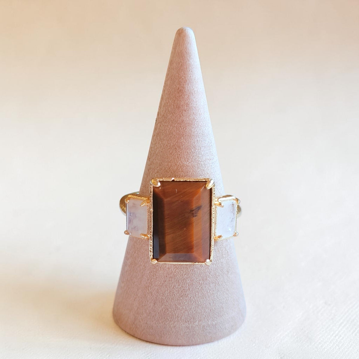 Anello Victoire