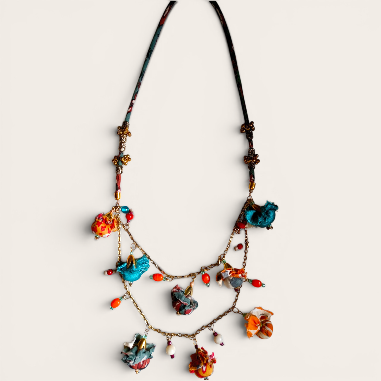 Collana Gitana