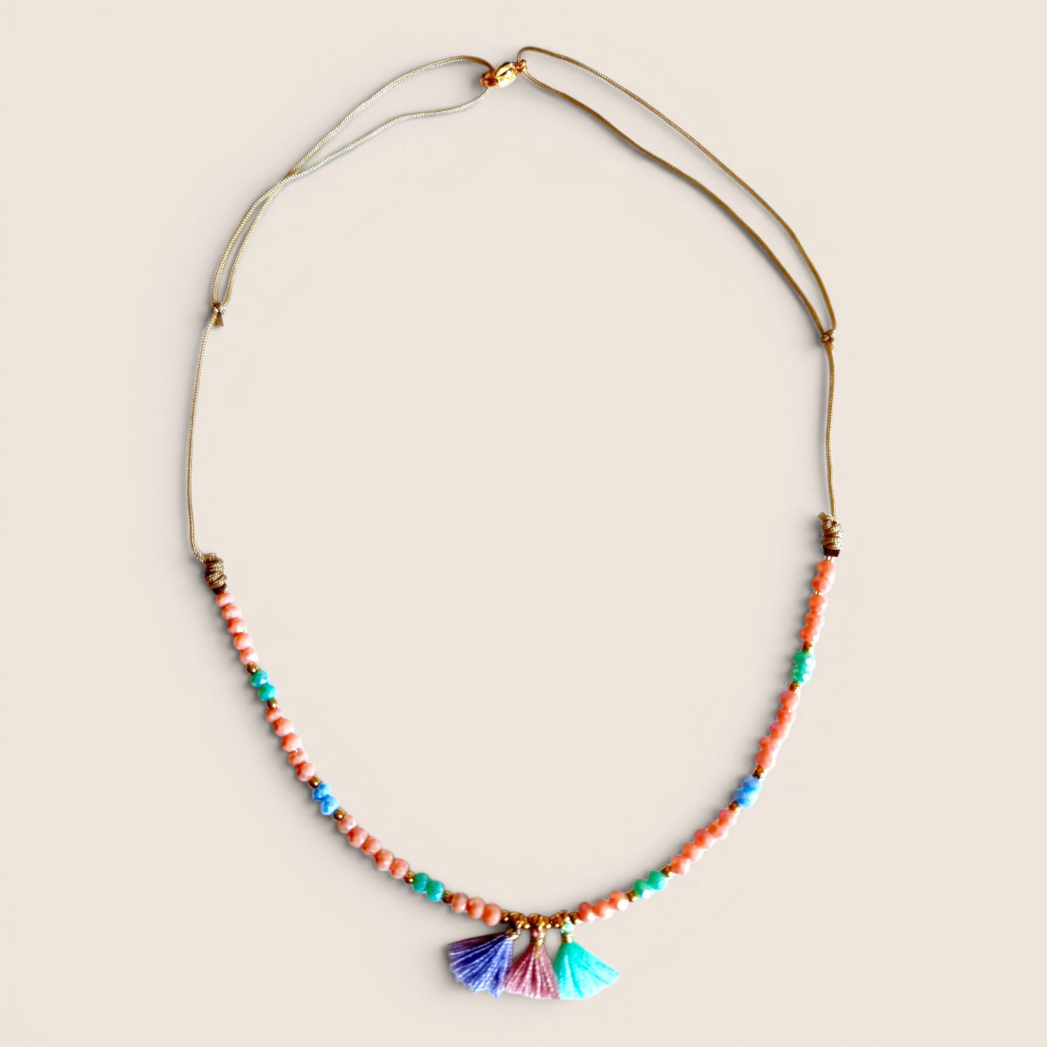 Collana Isla Alegría