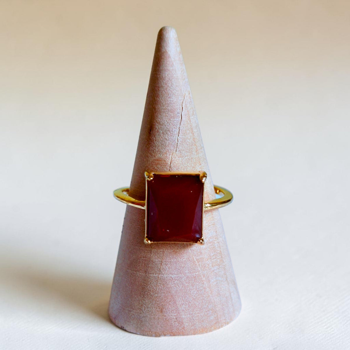 Anello Satine